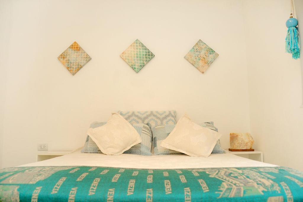 Gure Loa Urbano Bed & Breakfast Мина Клаверо Екстериор снимка