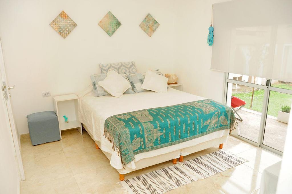 Gure Loa Urbano Bed & Breakfast Мина Клаверо Екстериор снимка