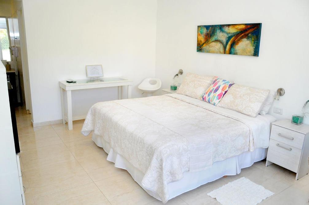 Gure Loa Urbano Bed & Breakfast Мина Клаверо Екстериор снимка